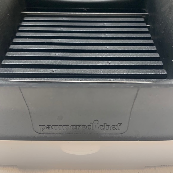 Pampered Chef Kitchen Pampered Chef Quick Slice Fruit And Vegetable